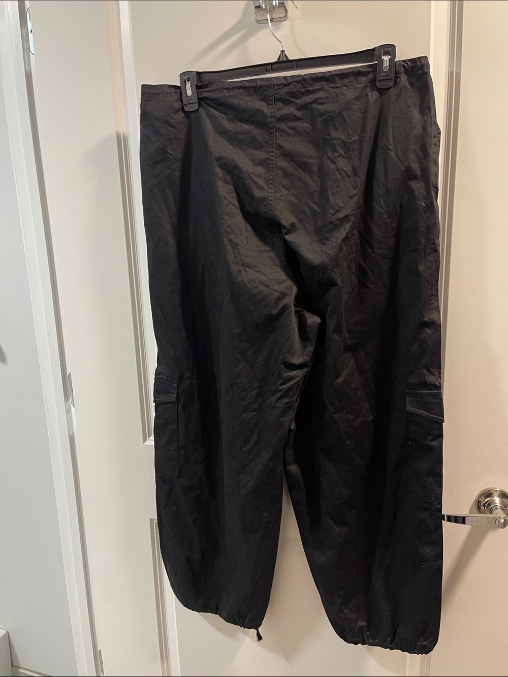 Men's Black Cargo Pants - Casual Utility Style - Picture 3 of 6
